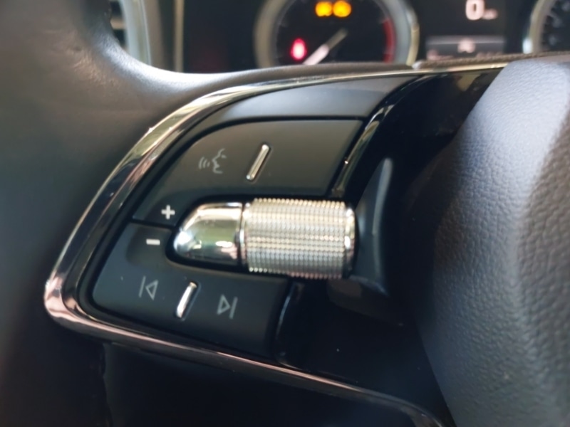 Used Skoda Karoq 2020 for sale - 76687849: Photo 14