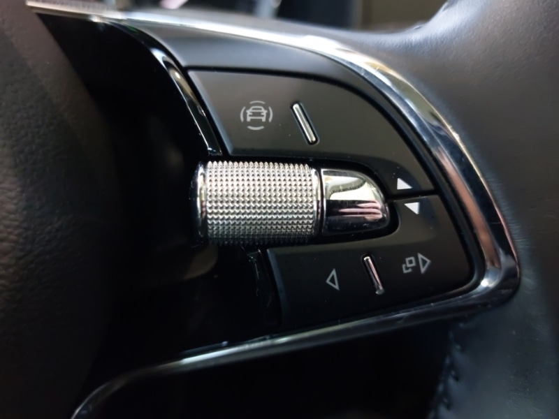 Used Skoda Karoq 2020 for sale - 76687849: Photo 15