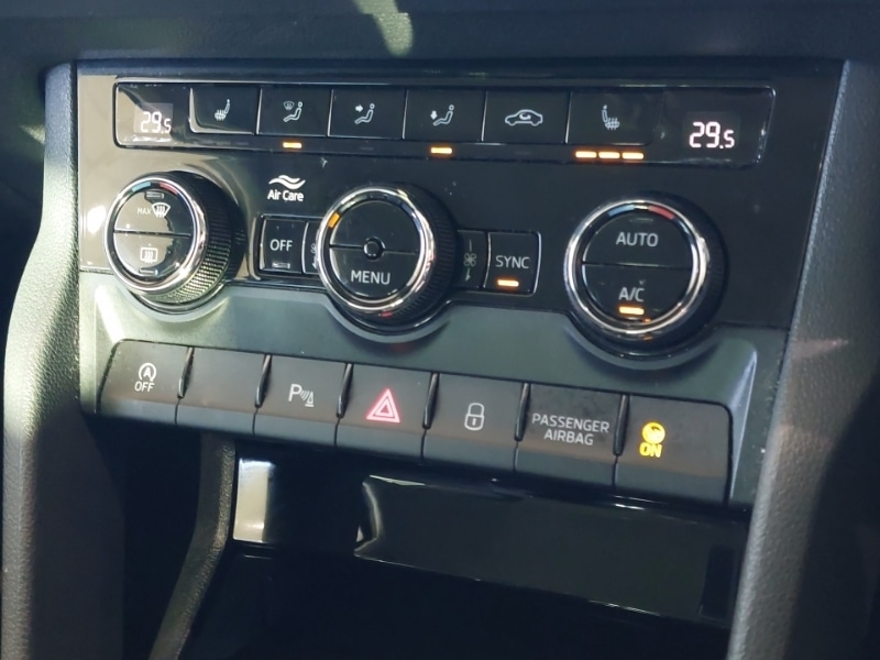 Used Skoda Karoq 2020 for sale - 76687849: Photo 17