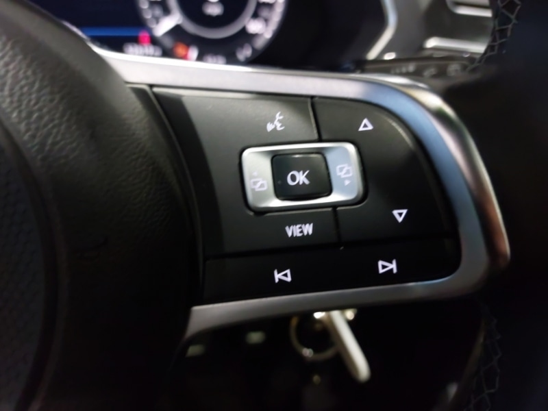 Used Volkswagen Tiguan 2018 for sale - 77610777: Photo 16