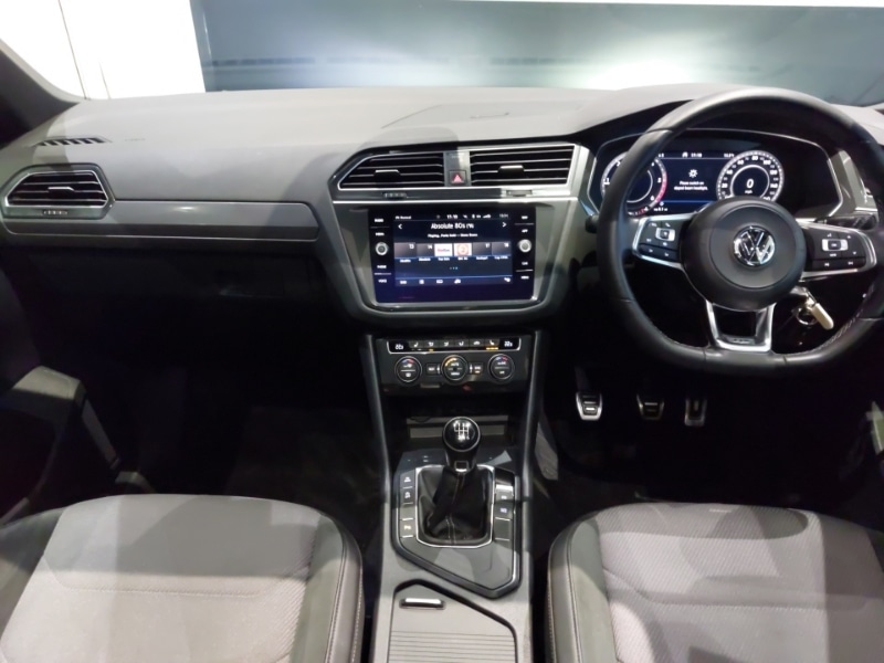 Used Volkswagen Tiguan 2018 for sale - 77610777: Photo 2