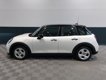Used MINI Cooper 2025 for sale - 77610776: Photo