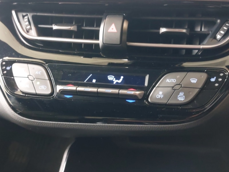 Used Toyota C-HR 2023 for sale - 78074774: Photo 17