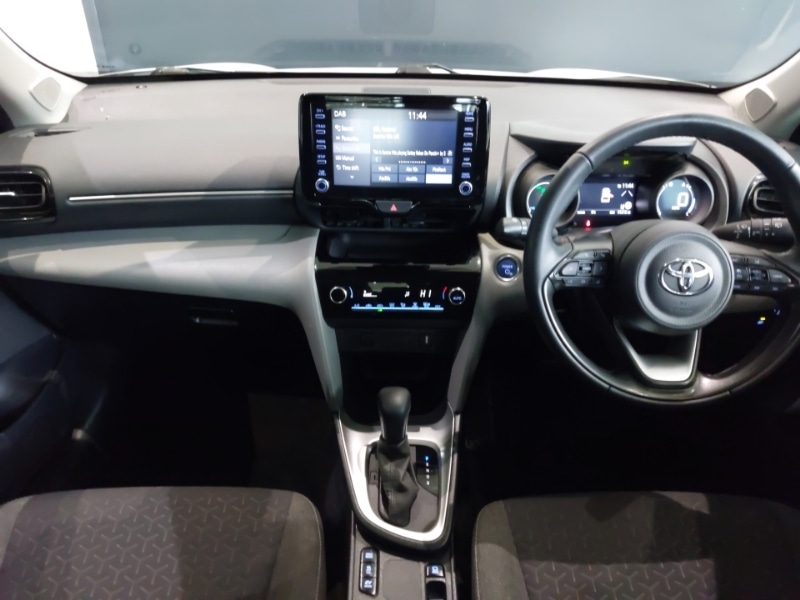 Used Toyota Yaris Cross 2022 for sale - 77518496: Photo 2