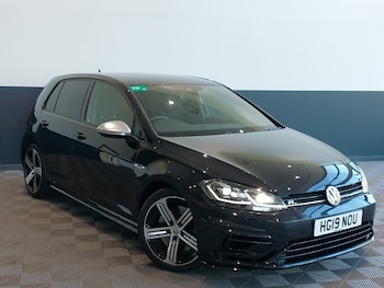 Used Volkswagen Golf 2019 for sale - 78407044: Photo
