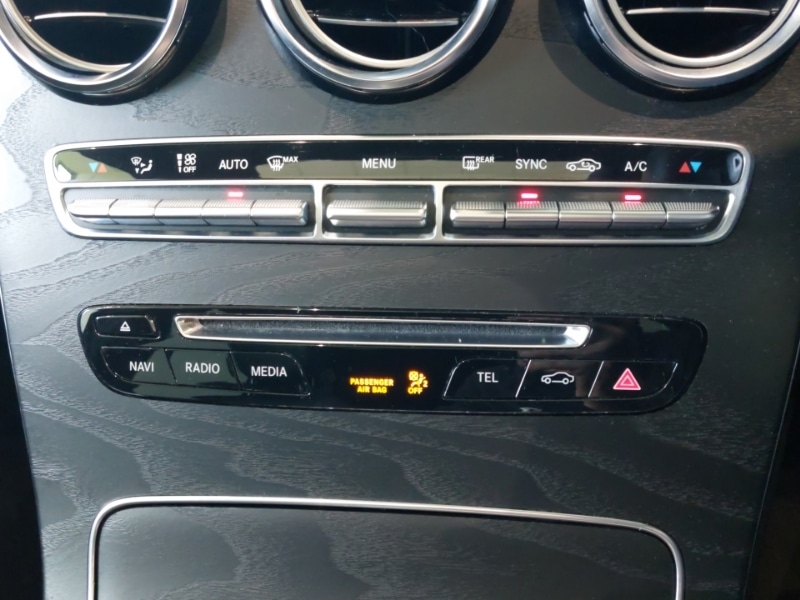 Used Mercedes-Benz GLC 2018 for sale - 78033211: Photo 18