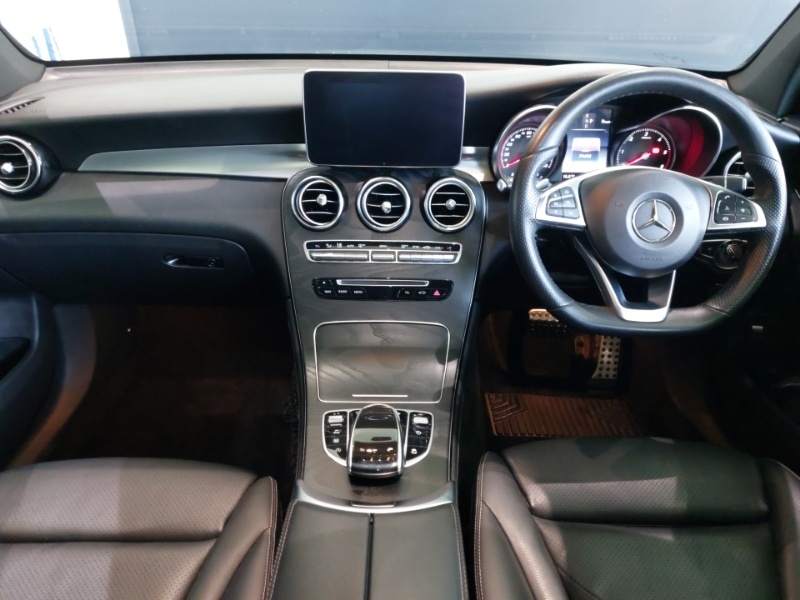 Used Mercedes-Benz GLC 2018 for sale - 78033211: Photo 2