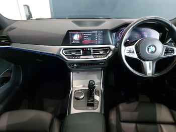 Used BMW 3 Series 2021 for sale - 75715022: Photo
