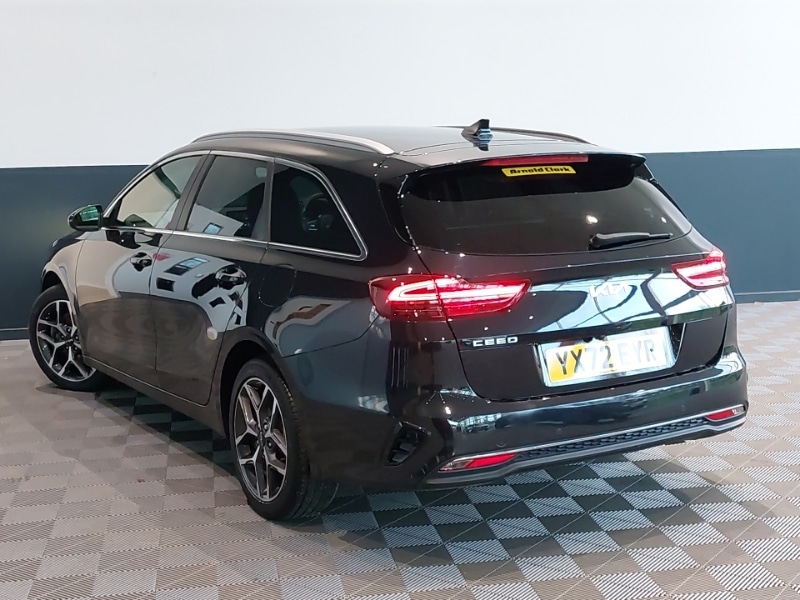 Used Kia Ceed 2022 for sale - 76816125: Photo 3