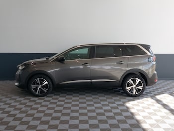 Used Peugeot 5008 2023 for sale - 79492933: Photo