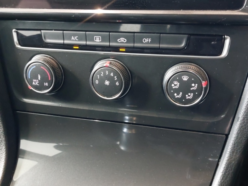 Used Volkswagen Golf 2017 for sale - 78203317: Photo 17