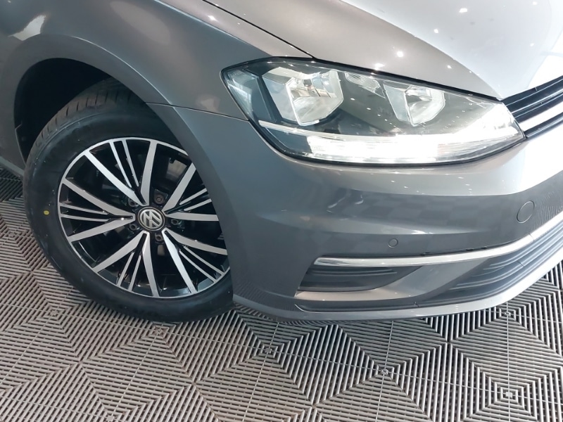 Used Volkswagen Golf 2017 for sale - 78203317: Photo 9