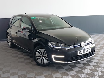 Used Volkswagen Golf 2018 for sale - 78386737: Photo