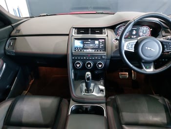 Used Jaguar E-Pace 2020 for sale - 78040732: Photo