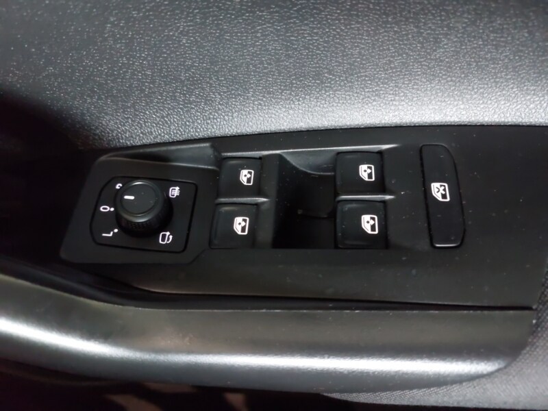 Used Volkswagen Polo 2023 for sale - 77656902: Photo 16