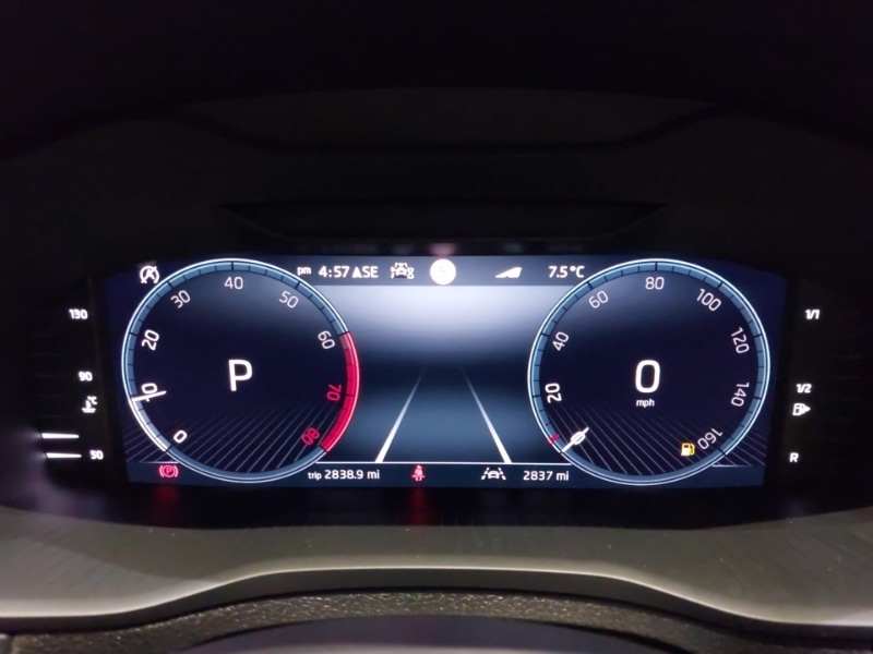 Used Skoda Karoq 2024 for sale - 77010843: Photo 11