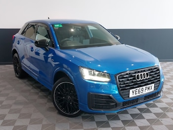 Audi - Q2