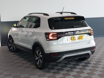 Used Volkswagen T-Cross 2023 for sale - 76116242: Photo