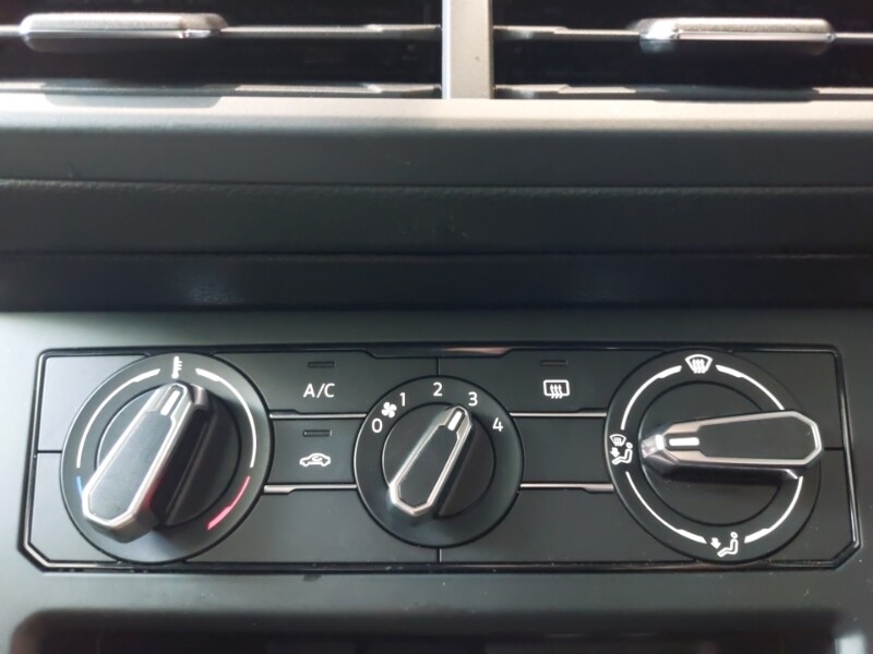 Used Volkswagen Polo 2023 for sale - 77832359: Photo 17