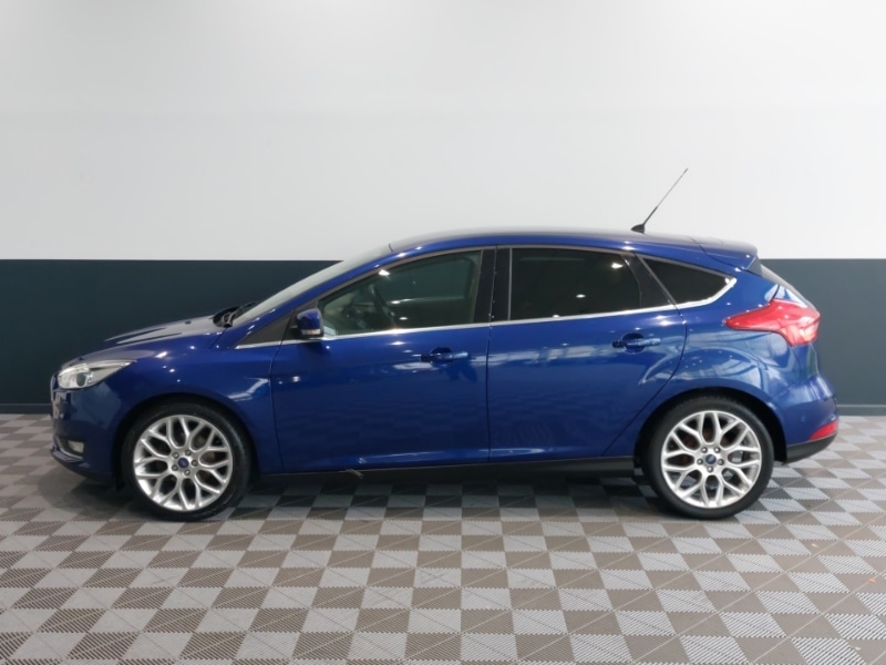 Used Ford Focus 2017 for sale - 77495481: Photo 4