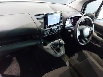 Used Citroen Berlingo 2024 for sale - 76083366: Photo