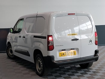 Used Citroen Berlingo 2024 for sale - 76083366: Photo