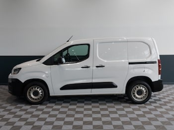 Used Citroen Berlingo 2024 for sale - 76083366: Photo