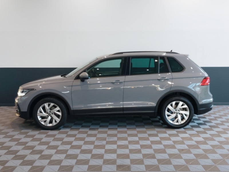 Used Volkswagen Tiguan 2021 for sale - 77223579: Photo 4