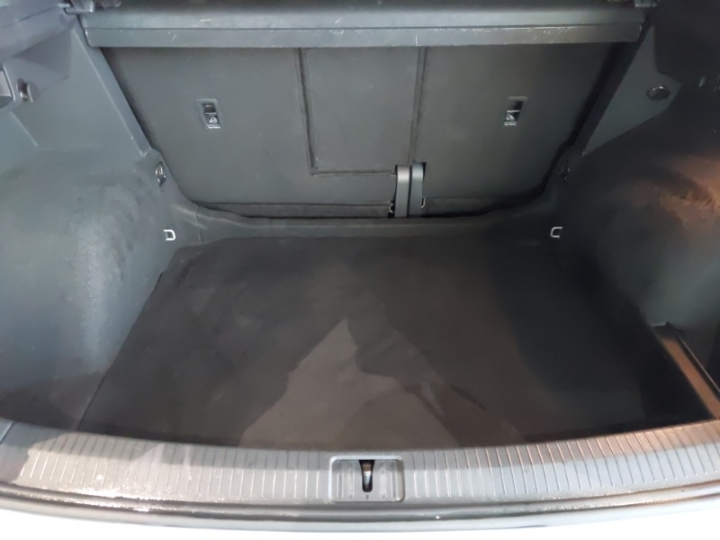 Used Volkswagen Tiguan 2021 for sale - 77223579: Photo 8