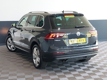Used Volkswagen Tiguan 2020 for sale - 79175879: Photo