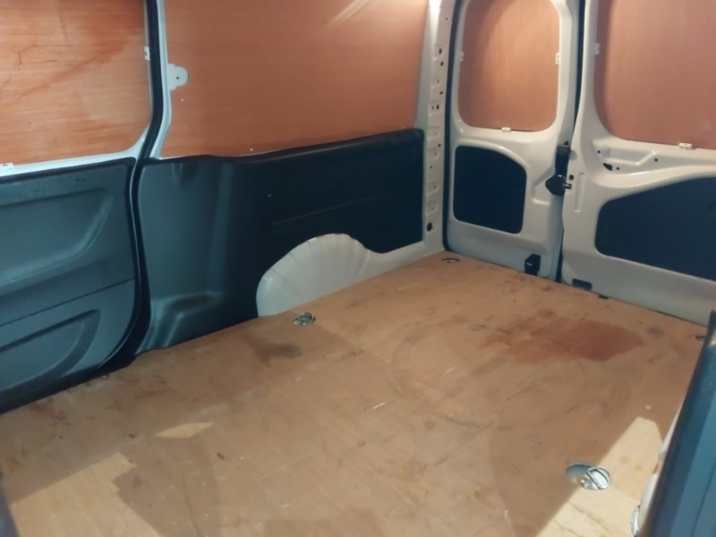 Used Vauxhall Combo 2024 for sale - 76478986: Photo 6