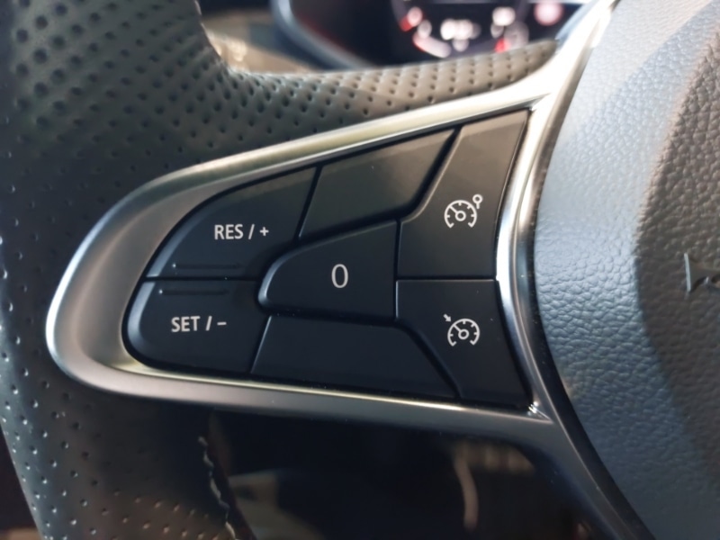 Used Renault Clio 2023 for sale - 77731776: Photo 14