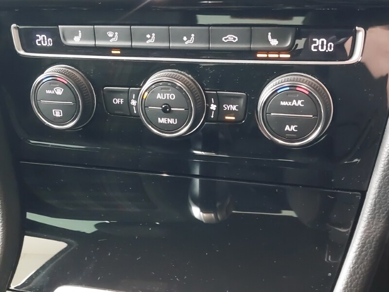 Used Volkswagen Golf 2020 for sale - 77816168: Photo 17