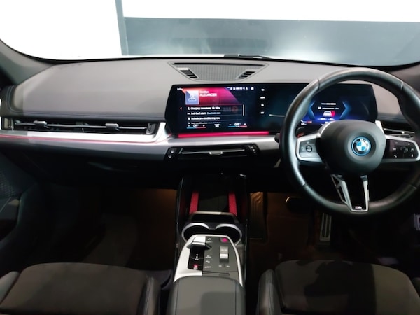 Used BMW iX1 2023 for sale - 76208608: Photo 2