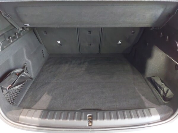 Used BMW iX1 2023 for sale - 76208608: Photo 8