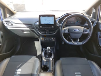 Used Ford Fiesta 2017 for sale - 76393222: Photo