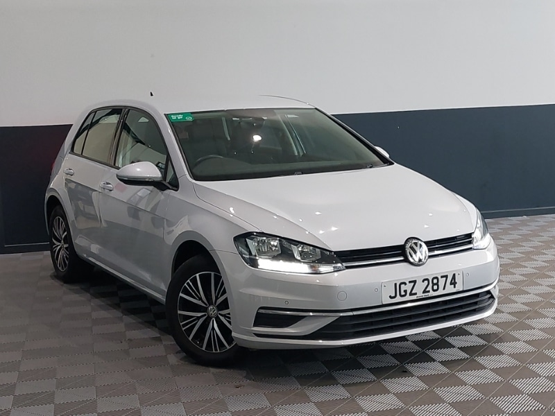 Used Volkswagen Golf 2018 for sale - 76749201: Photo 1