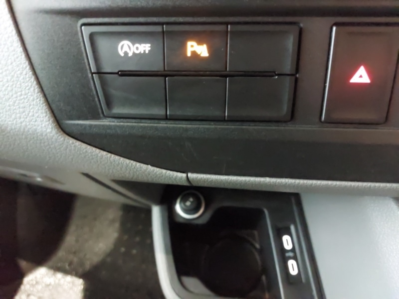 Used Volkswagen Transporter 2023 for sale - 77852506: Photo 16