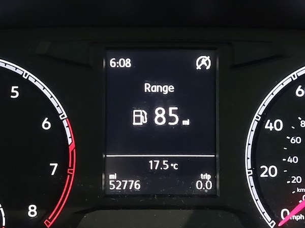Used Volkswagen T-Roc 2018 for sale - 76301847: Photo 13