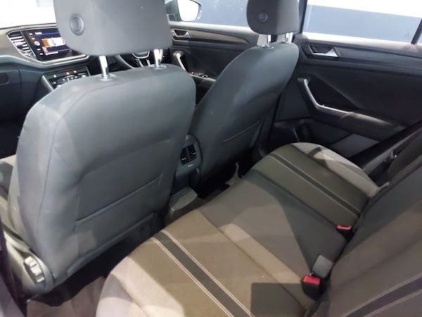 Used Volkswagen T-Roc 2018 for sale - 76301847: Photo 6