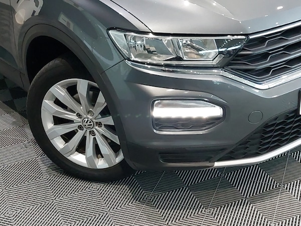 Used Volkswagen T-Roc 2018 for sale - 76301847: Photo 9