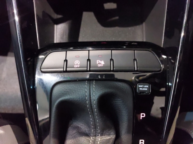 Used Kia Stonic 2020 for sale - 77289792: Photo 16