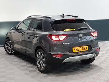 Used Kia Stonic 2020 for sale - 77289792: Photo