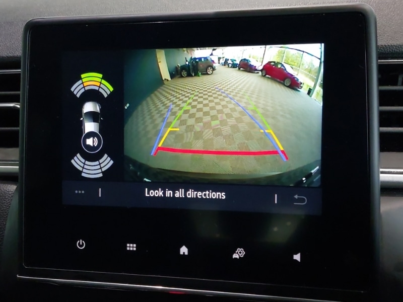 Used Renault Captur 2022 for sale - 76282139: Photo 11