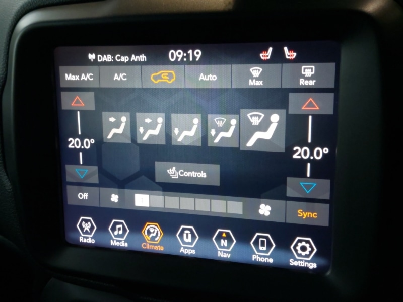 Used Jeep Renegade 2021 for sale - 76560421: Photo 19