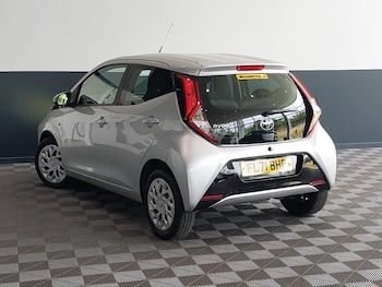 Used Toyota AYGO 2021 for sale - 79286582: Photo