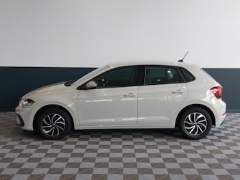 Used Volkswagen Polo 2024 for sale - 78642671: Photo