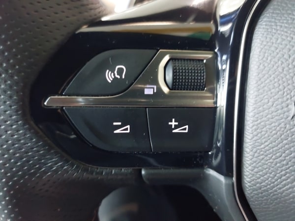 Used Peugeot 3008 2022 for sale - 76055244: Photo 14