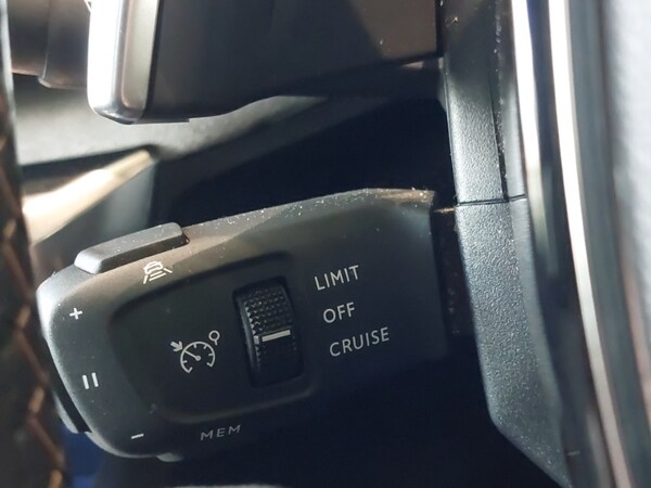 Used Peugeot 3008 2022 for sale - 76055244: Photo 16
