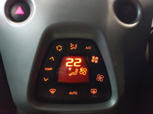 Used Toyota AYGO 2018 for sale - 76183465: Photo 17